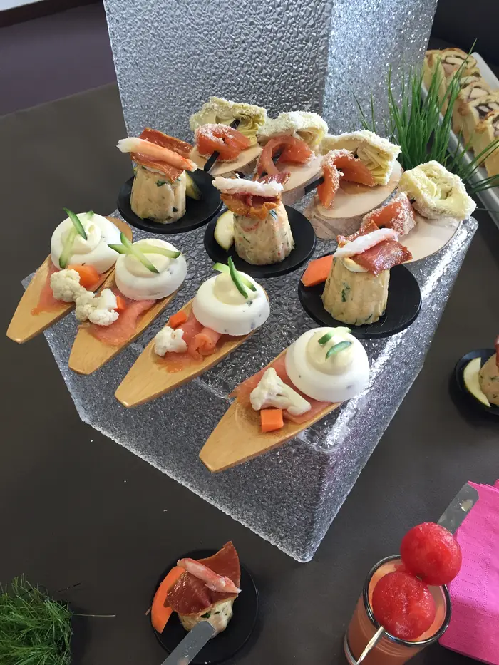 Canapés sur ardoise